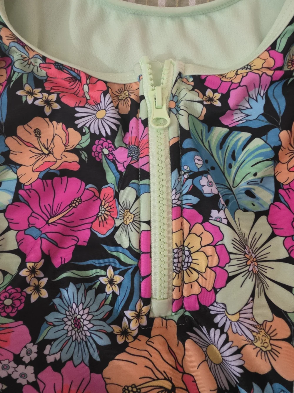 Limited Too Floral Long-Sleeve Rashguard Set in Black, Pink & Mint